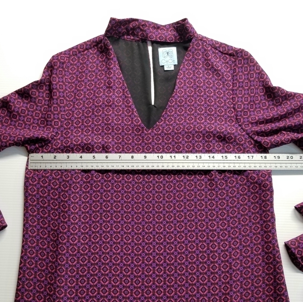 Cece Purple and Pink Halter Vneck Casual Dress, Bell sleeve knee Length Dress - Picture 5 of 9